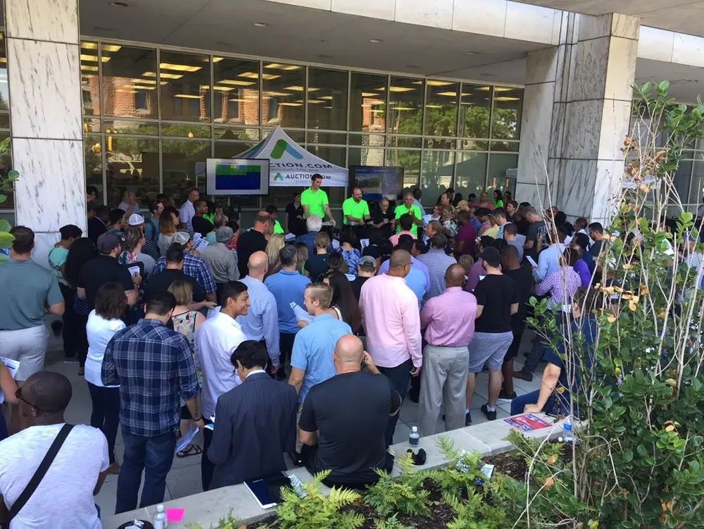 A large outdoor property auction in Dallas